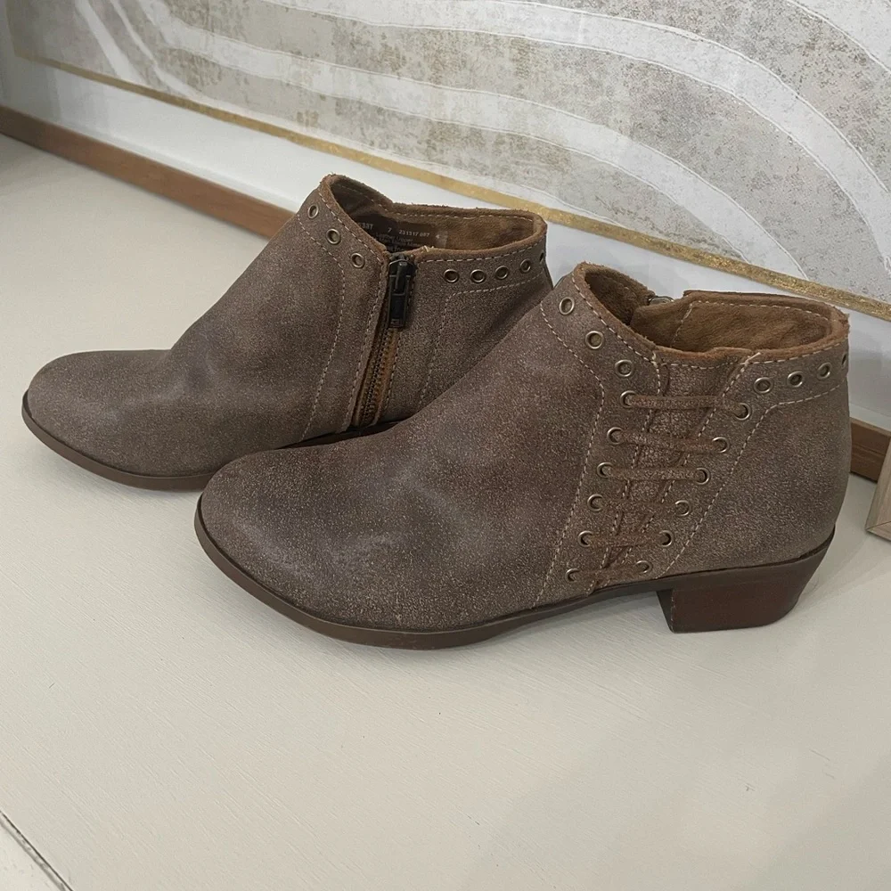 Minnetonka "Brenna" Bootie/Boots Brown Leather Womens 7 - Picture 4 of 13